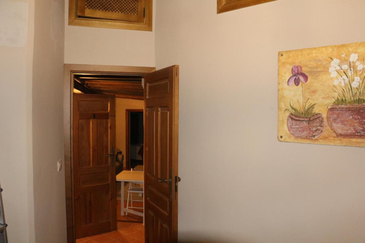 Apartamentos Coliseo Toledo Eksteriør bilde