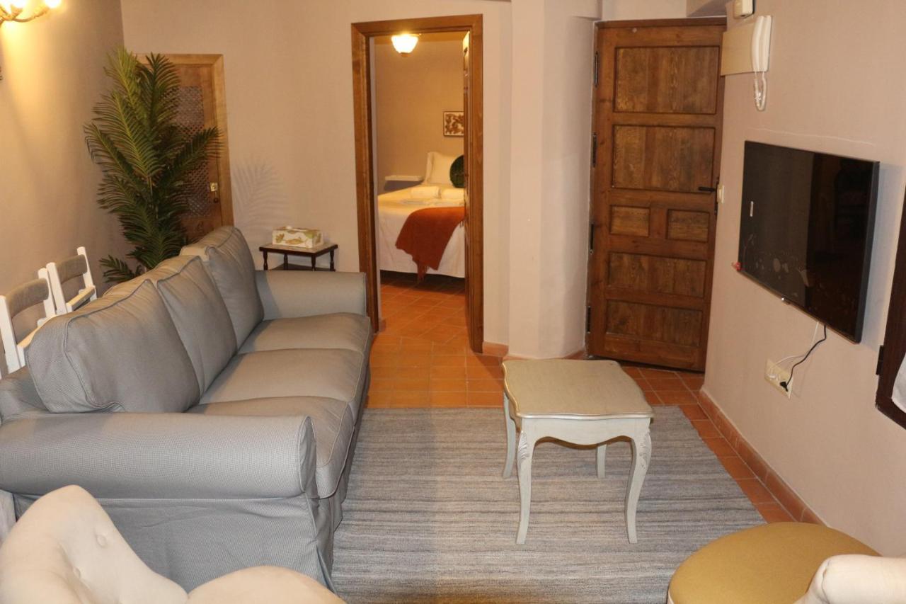 Apartamentos Coliseo Toledo Eksteriør bilde