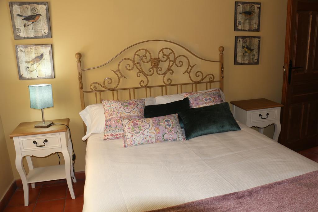 Apartamentos Coliseo Toledo Eksteriør bilde